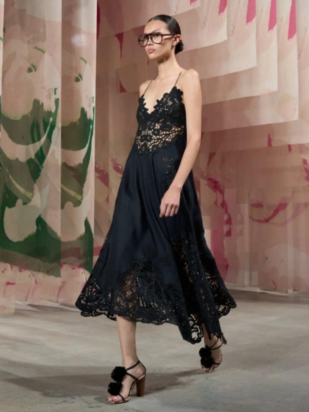 NWOT ULLA JOHNSON Brigitte Guipure Lace-Paneled Linen Dress in Noir XS $1,650 - Picture 8 of 10